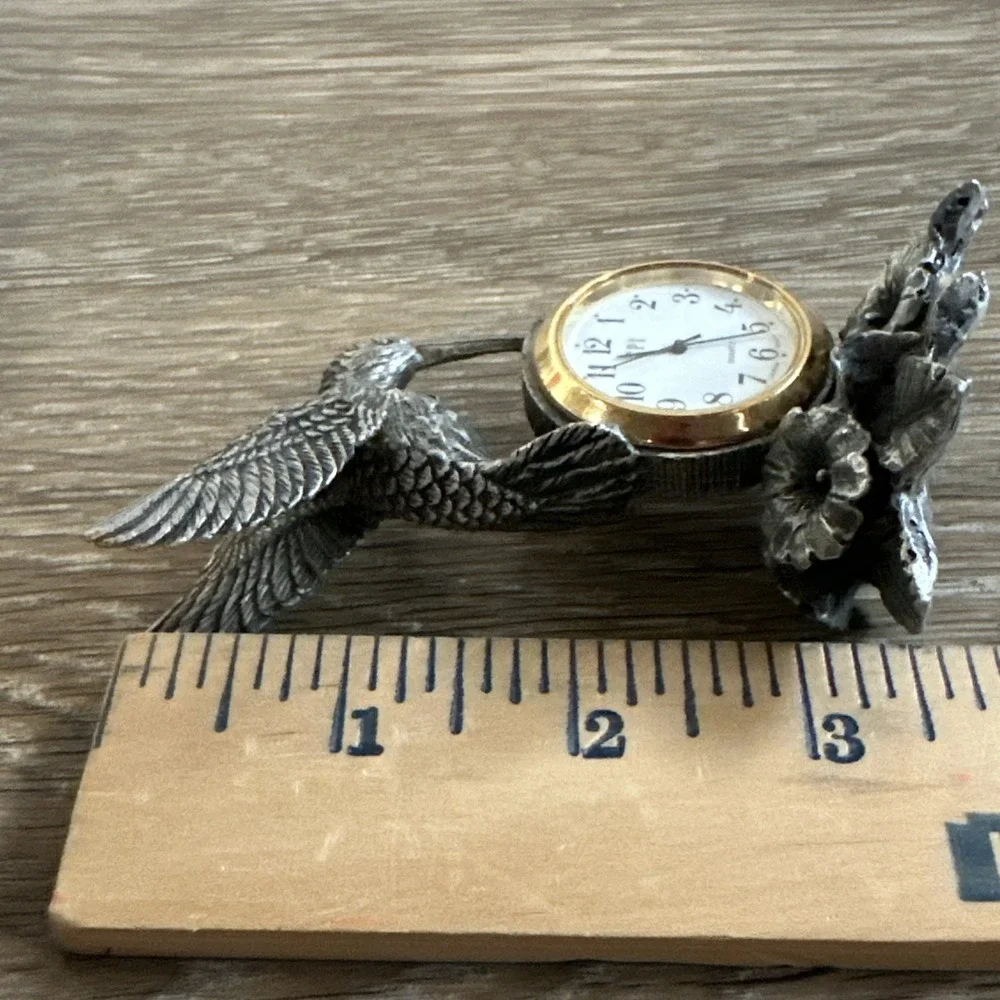 Vintage SPI Hummingbird Desk Clock 1994 Silvestri Bird Shelf Decor Untested